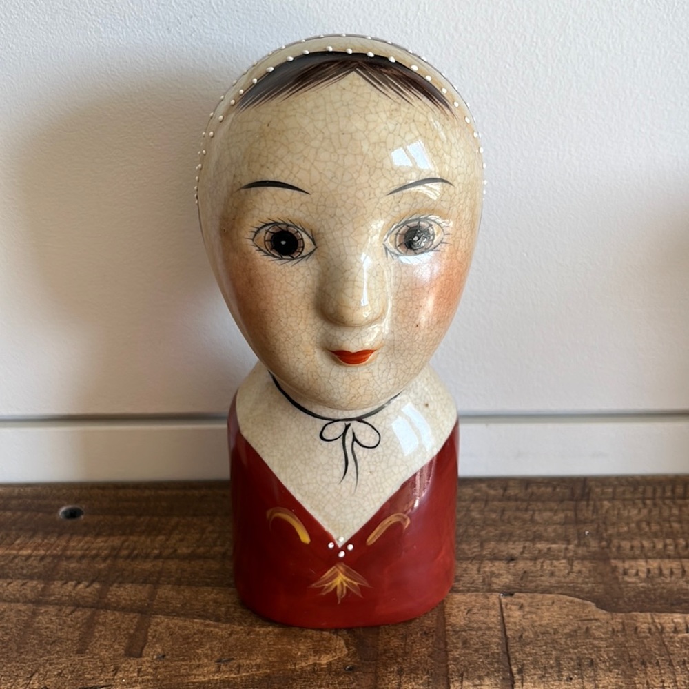 Scandinavian Folk Art Lady Bust